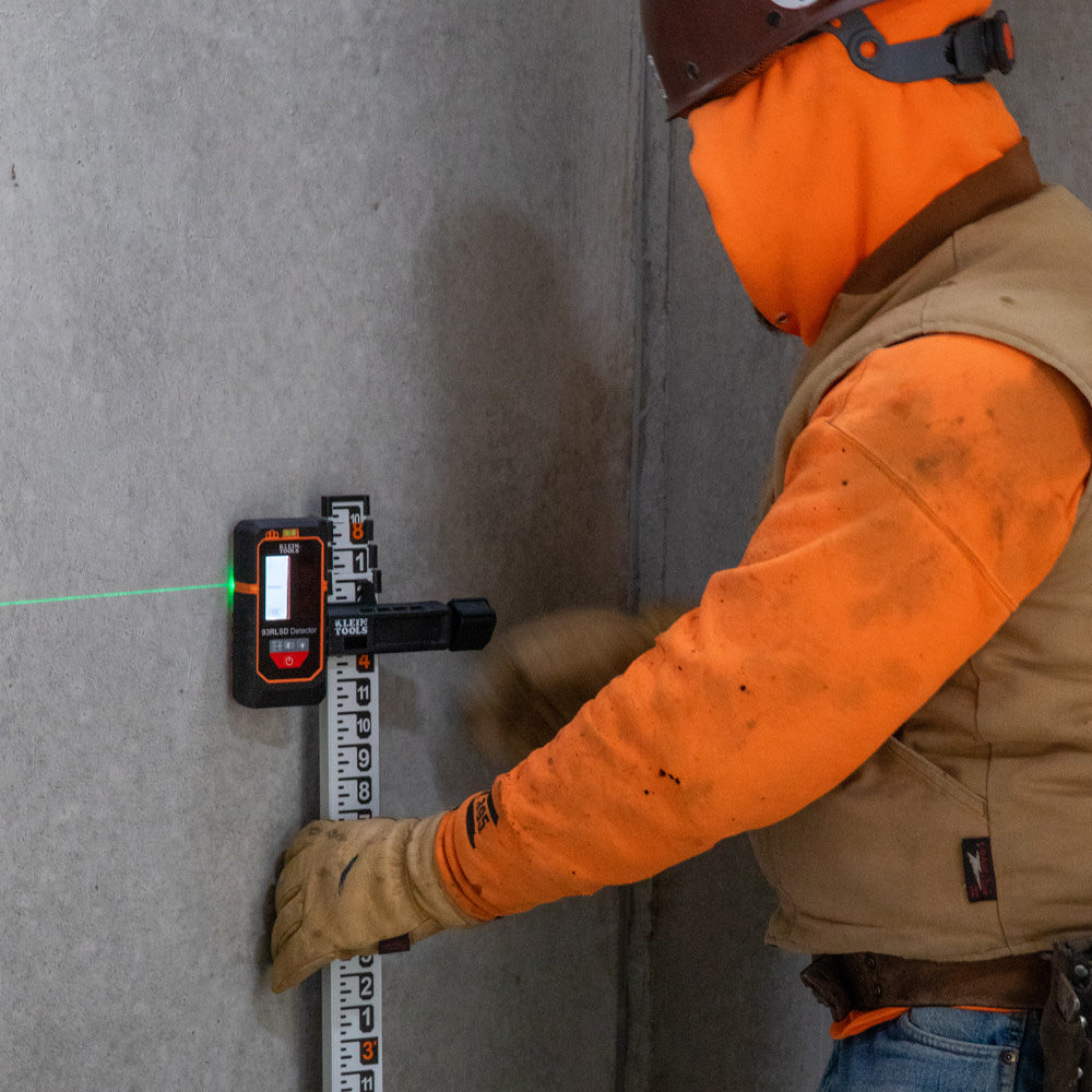 93RLS  Green Rotary Laser Level, Self-Leveling with Plumb Spot and Tripod